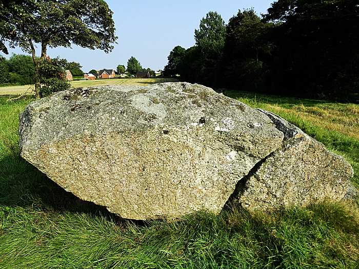 aeroe store rise dolmen bild 05